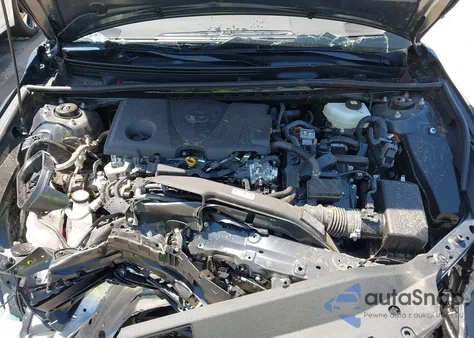 2025 Toyota Camry Le z USA, uszkodzony, nr VIN 4T1DAACK7SU630977